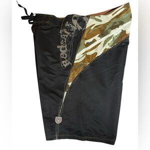 REDSAND Men’s  Military Camouflage Army Board Shorts | Swim Size 38